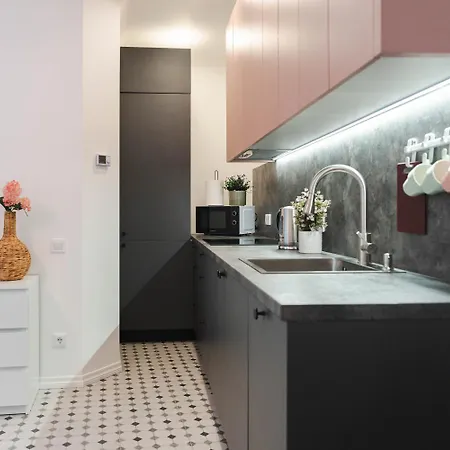Appartement B68 1 *
